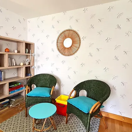 A : 4 Pers., Grand Terrain Fleuri, Proche Bar-le-duc - Fr-1-585-51 Ferienhaus