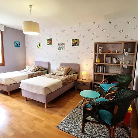 Ferienhaus A : 4 Pers., Grand Terrain Fleuri, Proche Bar-le-duc - Fr-1-585-51 Naives-Rosieres