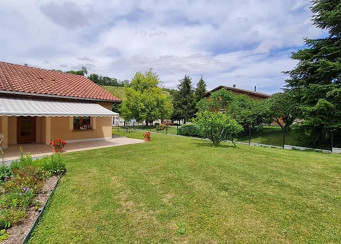 Naïves-rosières, 3 Pièces, 4 Personnes - Fr-1-585-51 Hébergement de vacances *