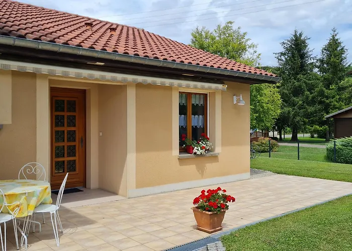 Naïves-rosières, 3 Pièces, 4 Personnes - Fr-1-585-51 Hébergement de vacances Naives-Rosieres